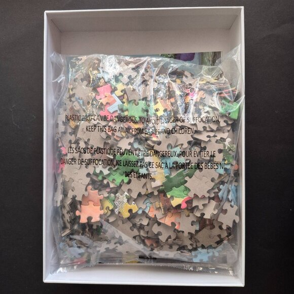 1000 Piece "Market Day" Jigsaw Puzzle - Picture 5 of 5